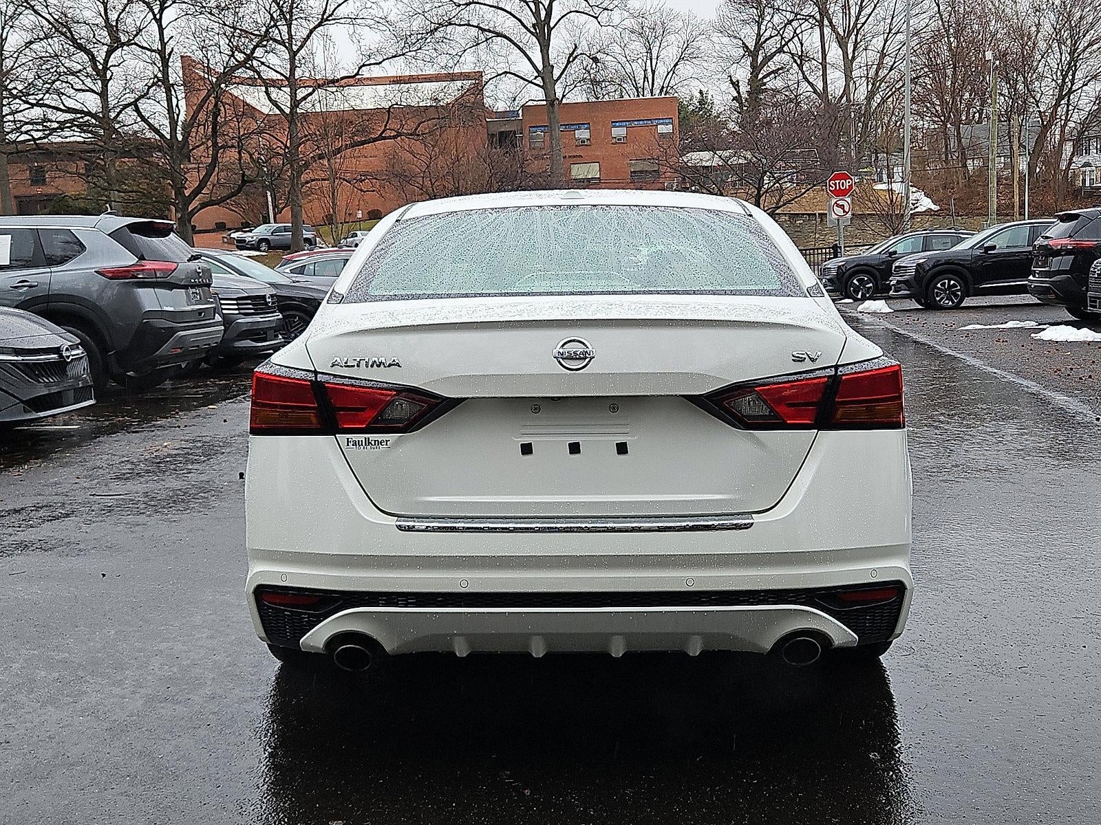 2022 Nissan Altima SV