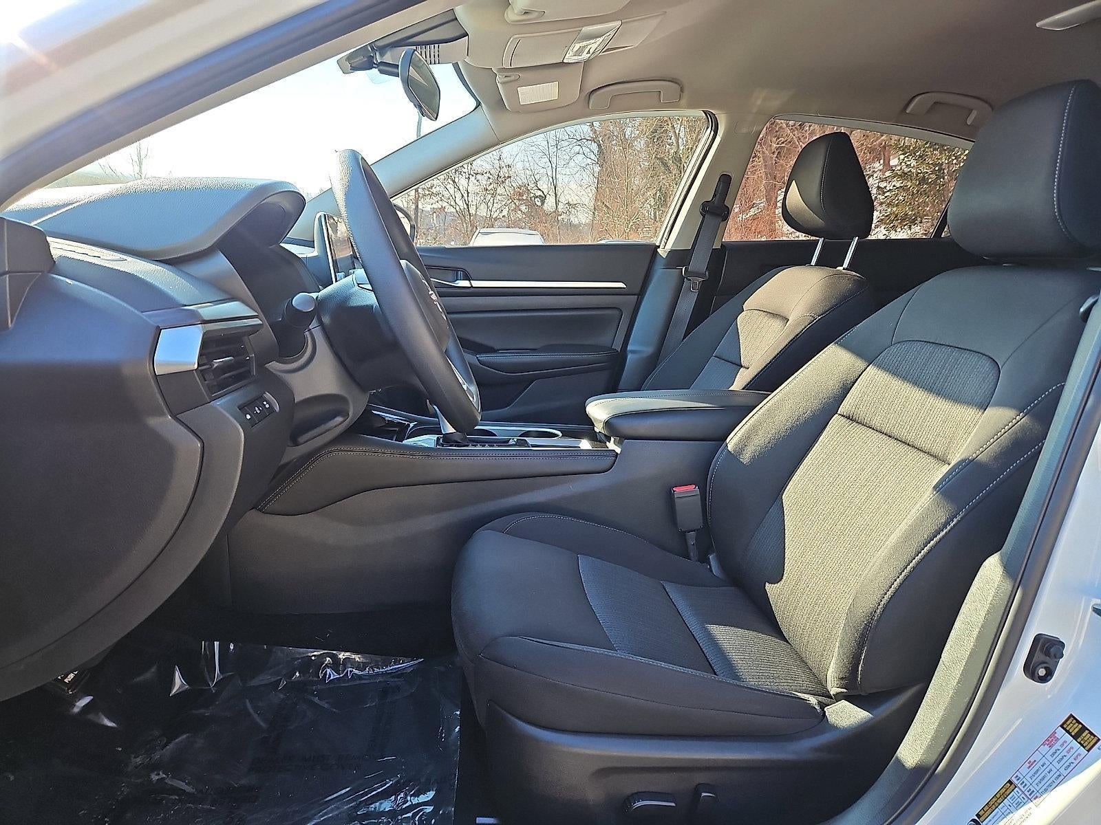 2023 Nissan Altima SV