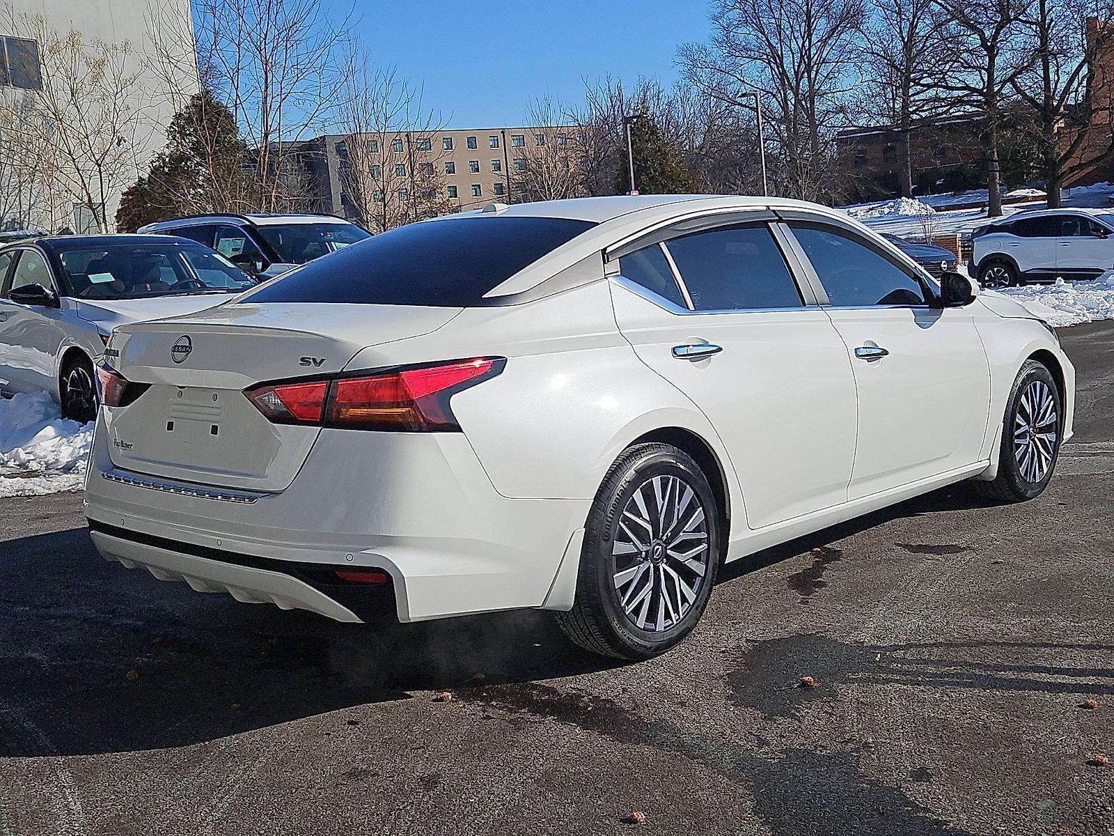 2023 Nissan Altima SV