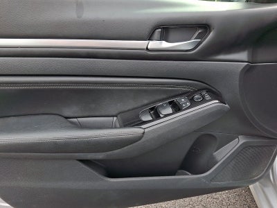 2022 Nissan Altima SV
