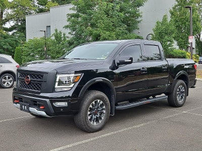 2024 Nissan TITAN Crew Cab PRO-4X®