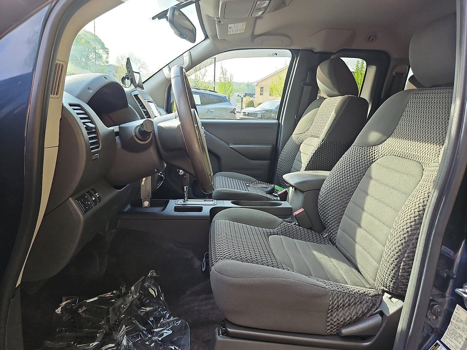 2017 Nissan Frontier 2017.5 King Cab 4x4 SV V6 Auto