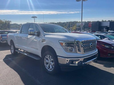 2016 Nissan Titan XD 2WD Crew Cab SL Diesel