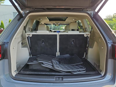 2025 Volkswagen Atlas 2.0T SEL Premium R-Line 4MOTION