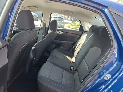 2023 Kia Forte LXS IVT