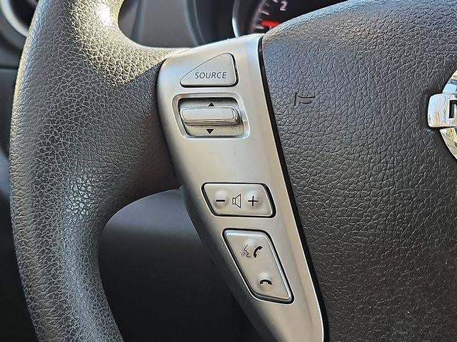 2015 Nissan Versa 4dr Sdn CVT 1.6 SV