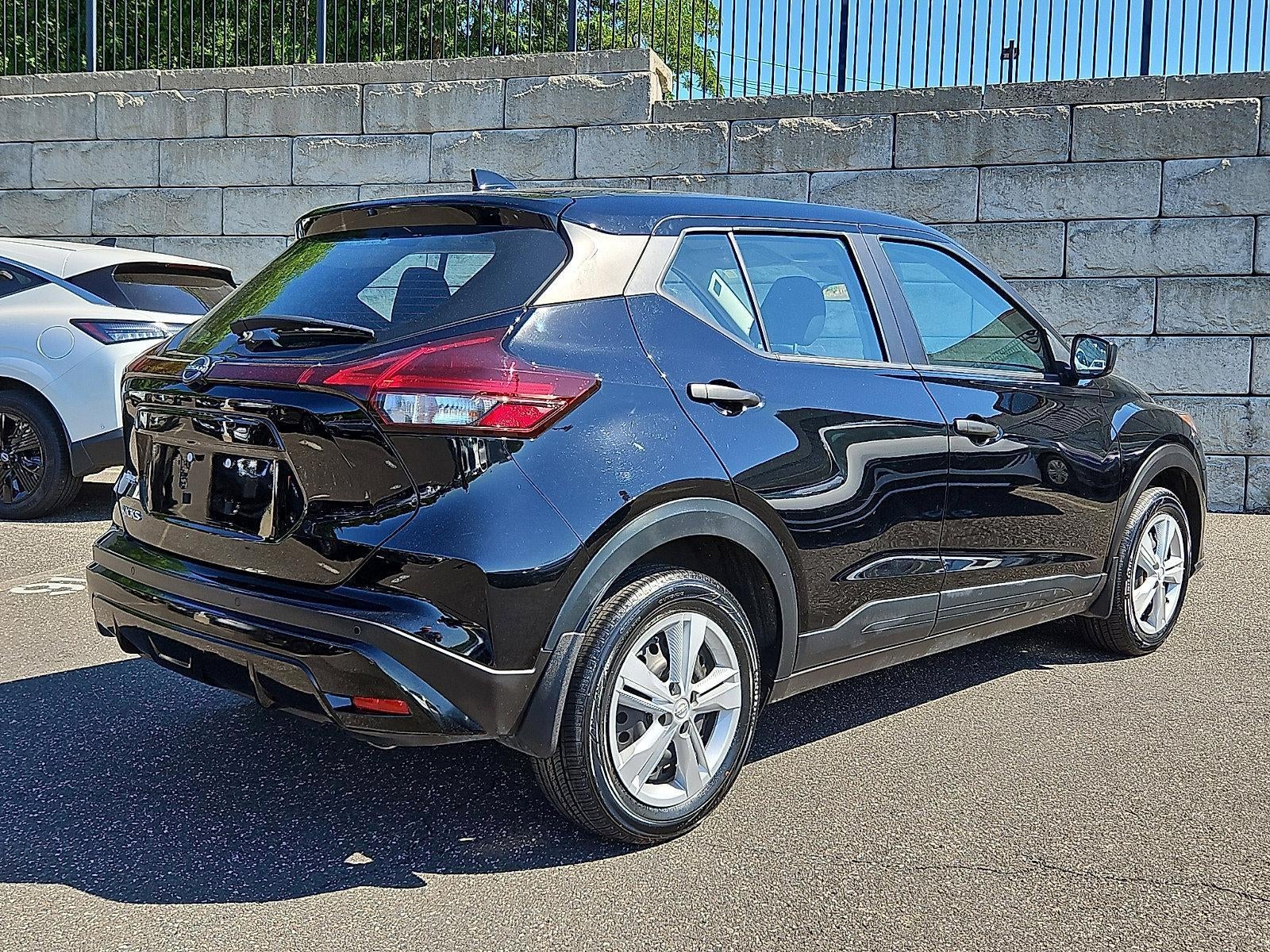2024 Nissan Kicks S