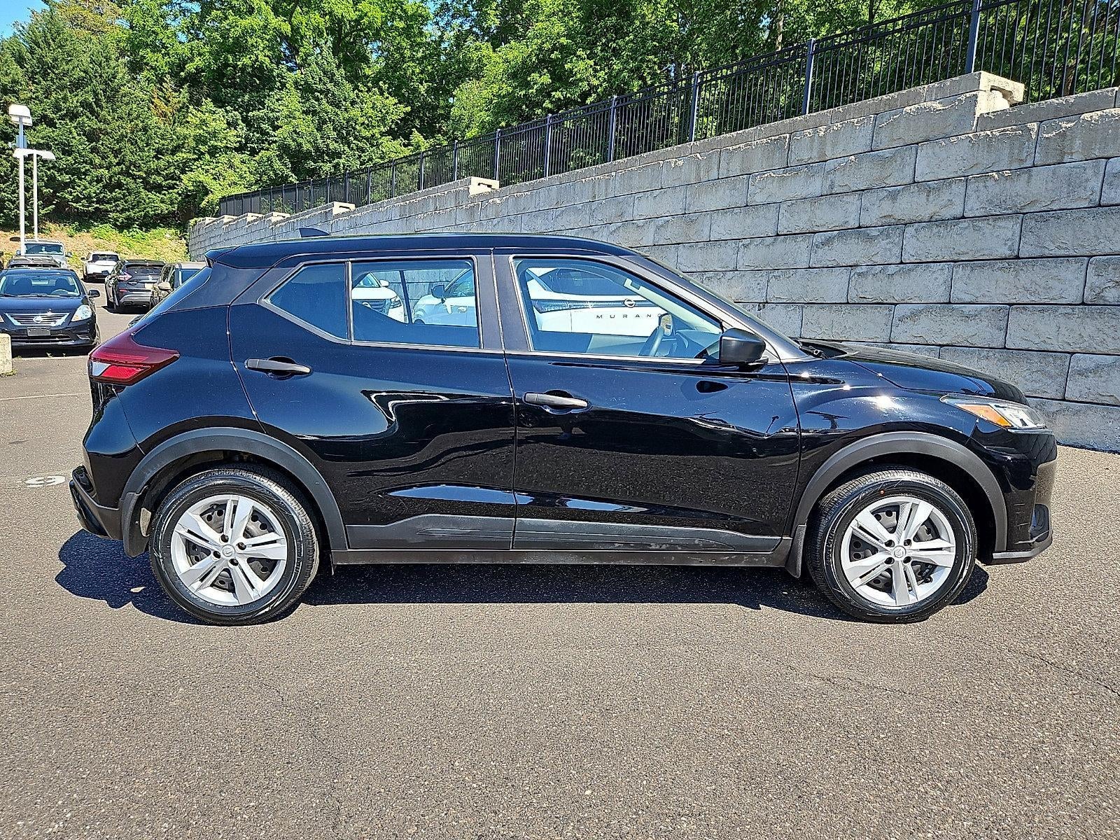 2024 Nissan Kicks S
