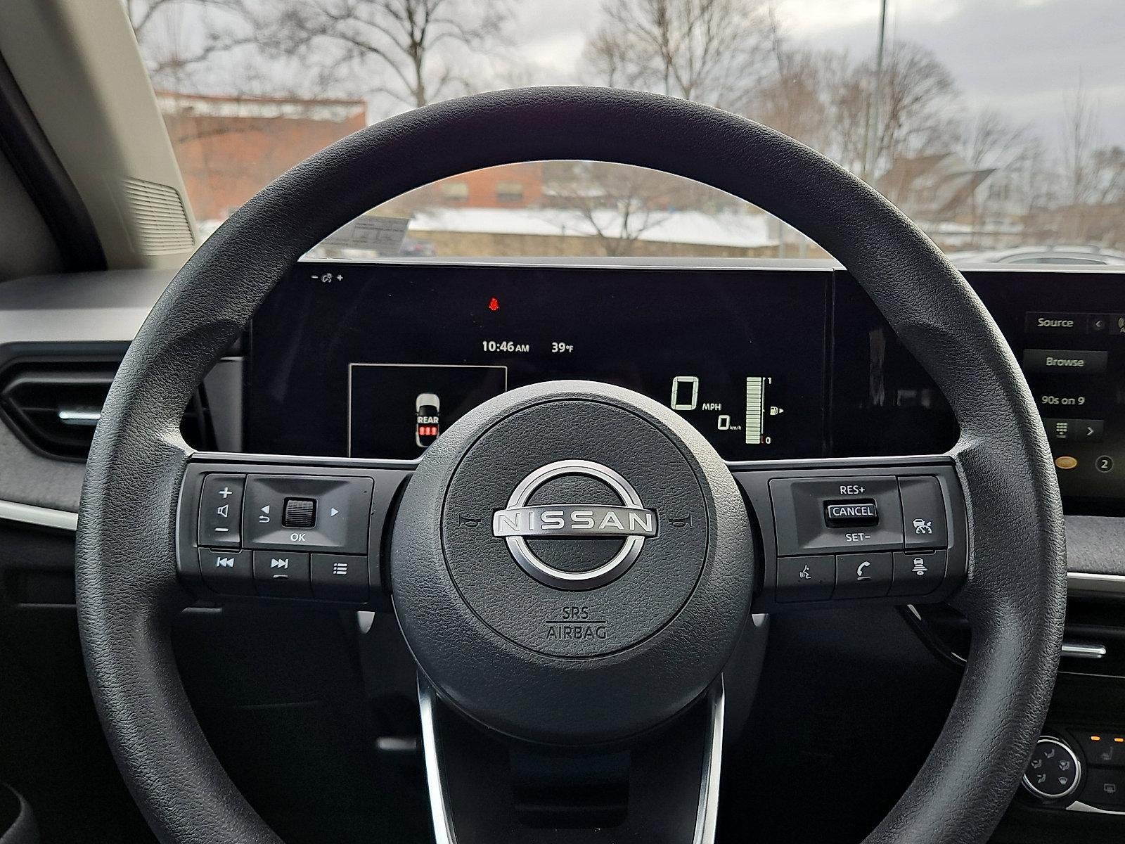 2025 Nissan Kicks SV