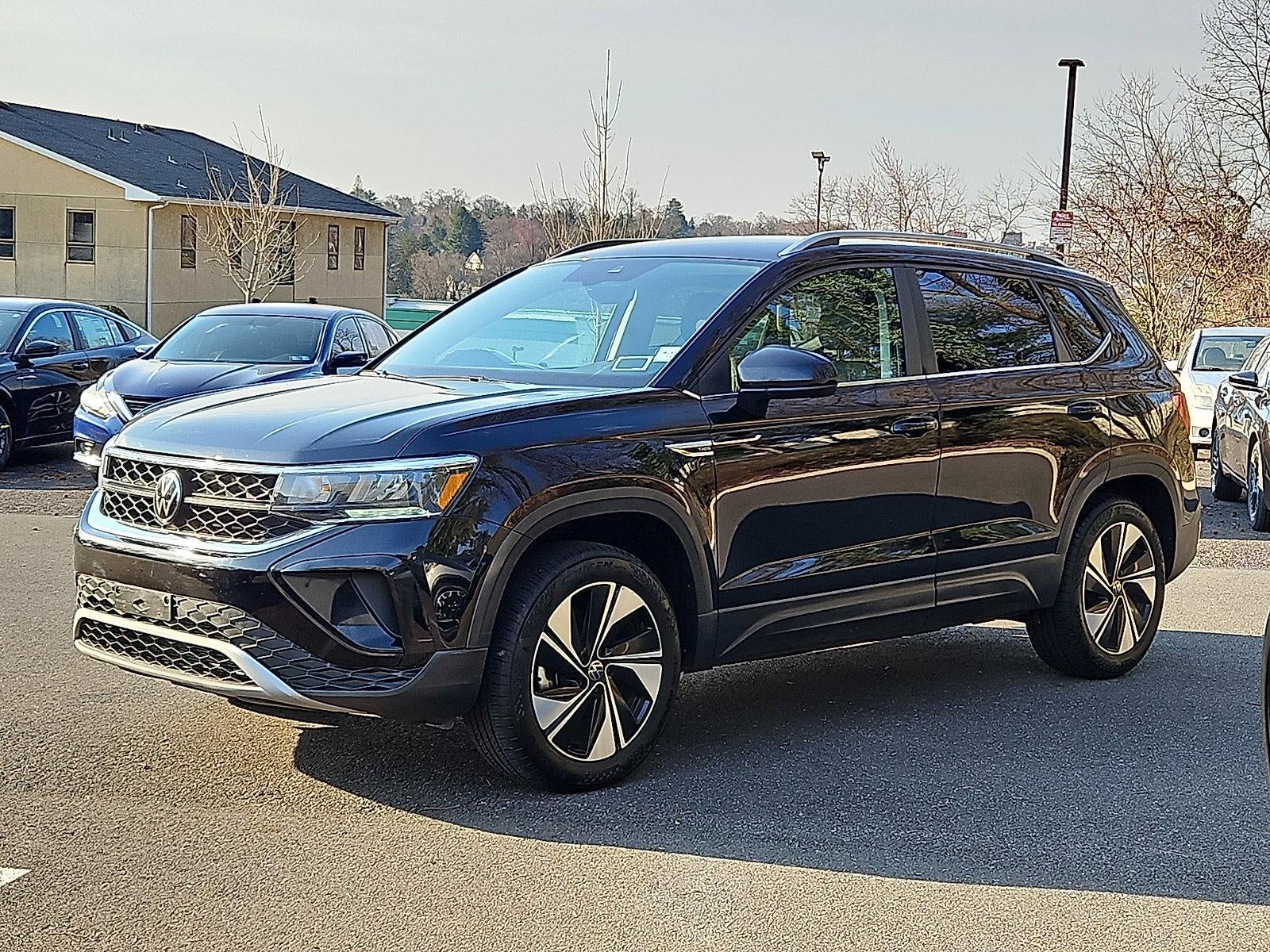 2024 Volkswagen Taos SE 4MOTION