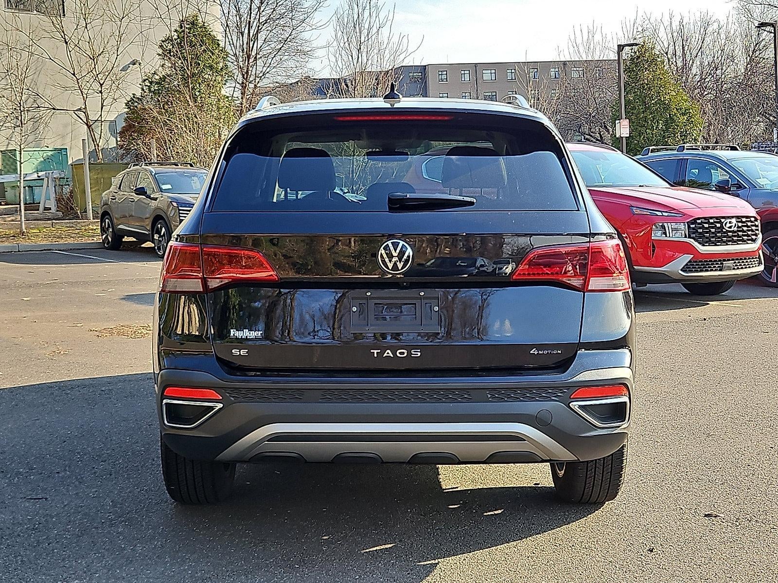 2024 Volkswagen Taos SE 4MOTION