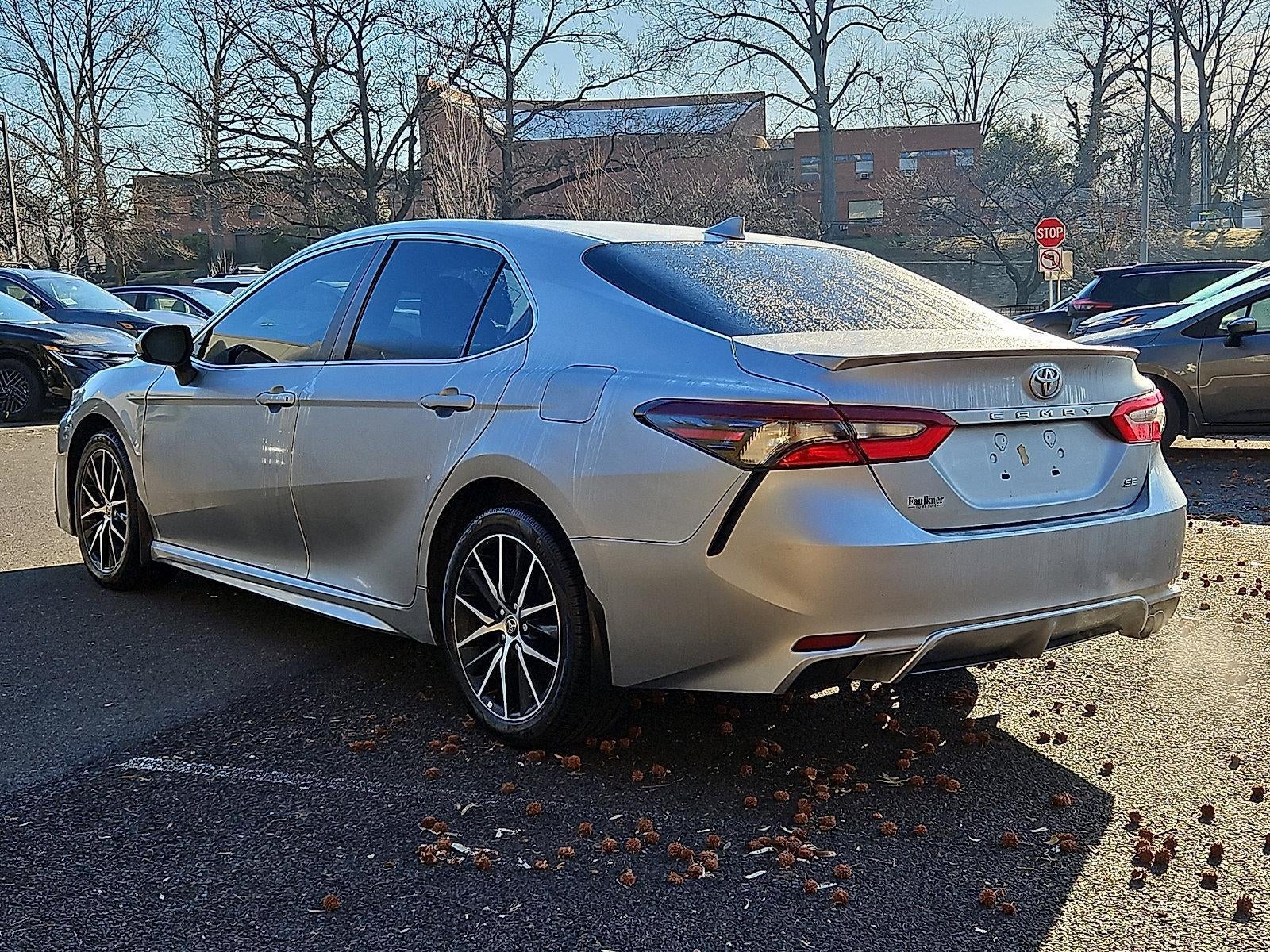 2021 Toyota Camry SE Auto (Natl)
