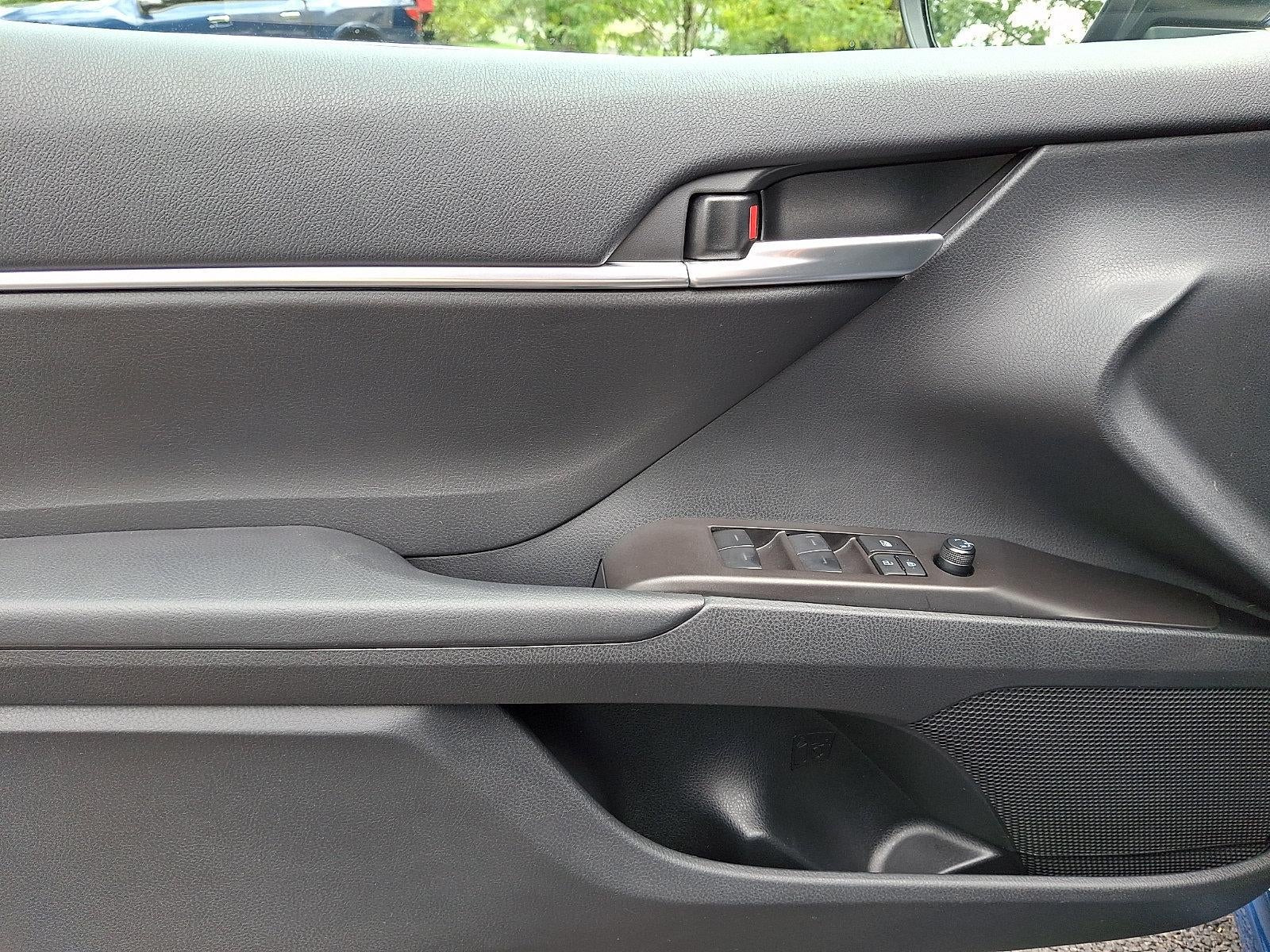 2024 Toyota Camry SE Auto AWD (Natl)