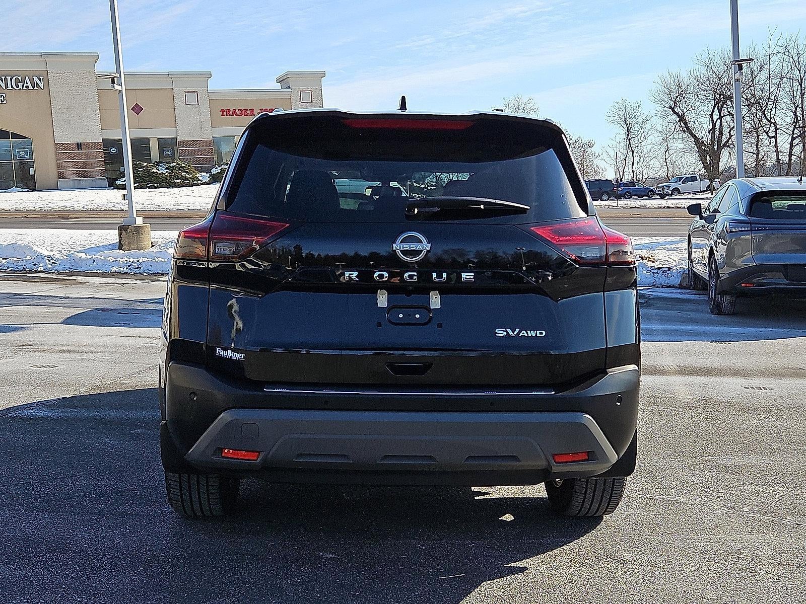 2022 Nissan Rogue SV