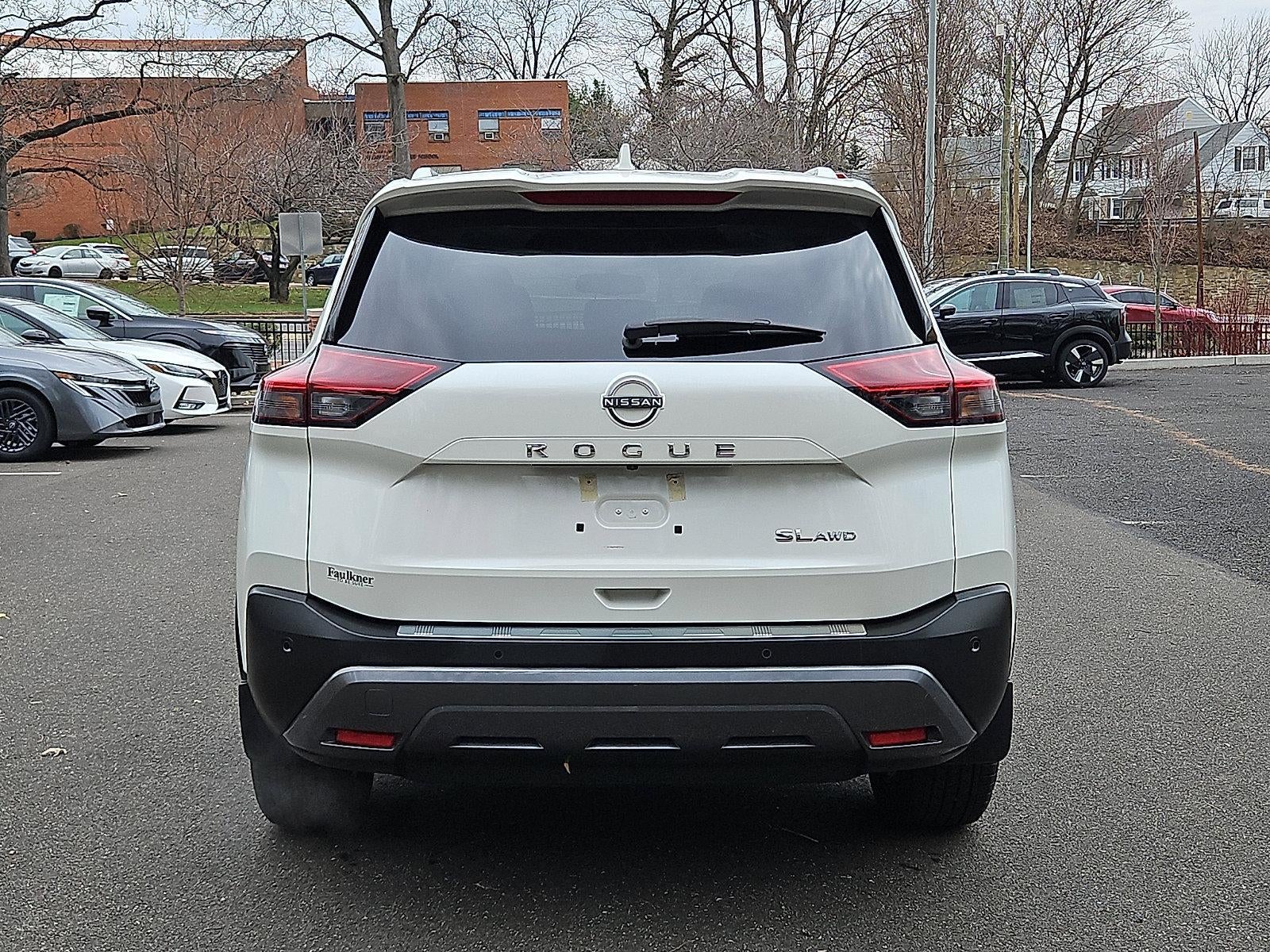 2023 Nissan Rogue SL