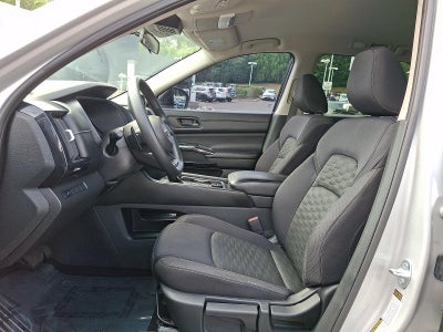 2024 Nissan Pathfinder S