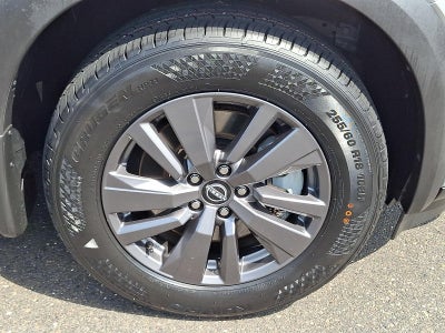 2024 Nissan Pathfinder S
