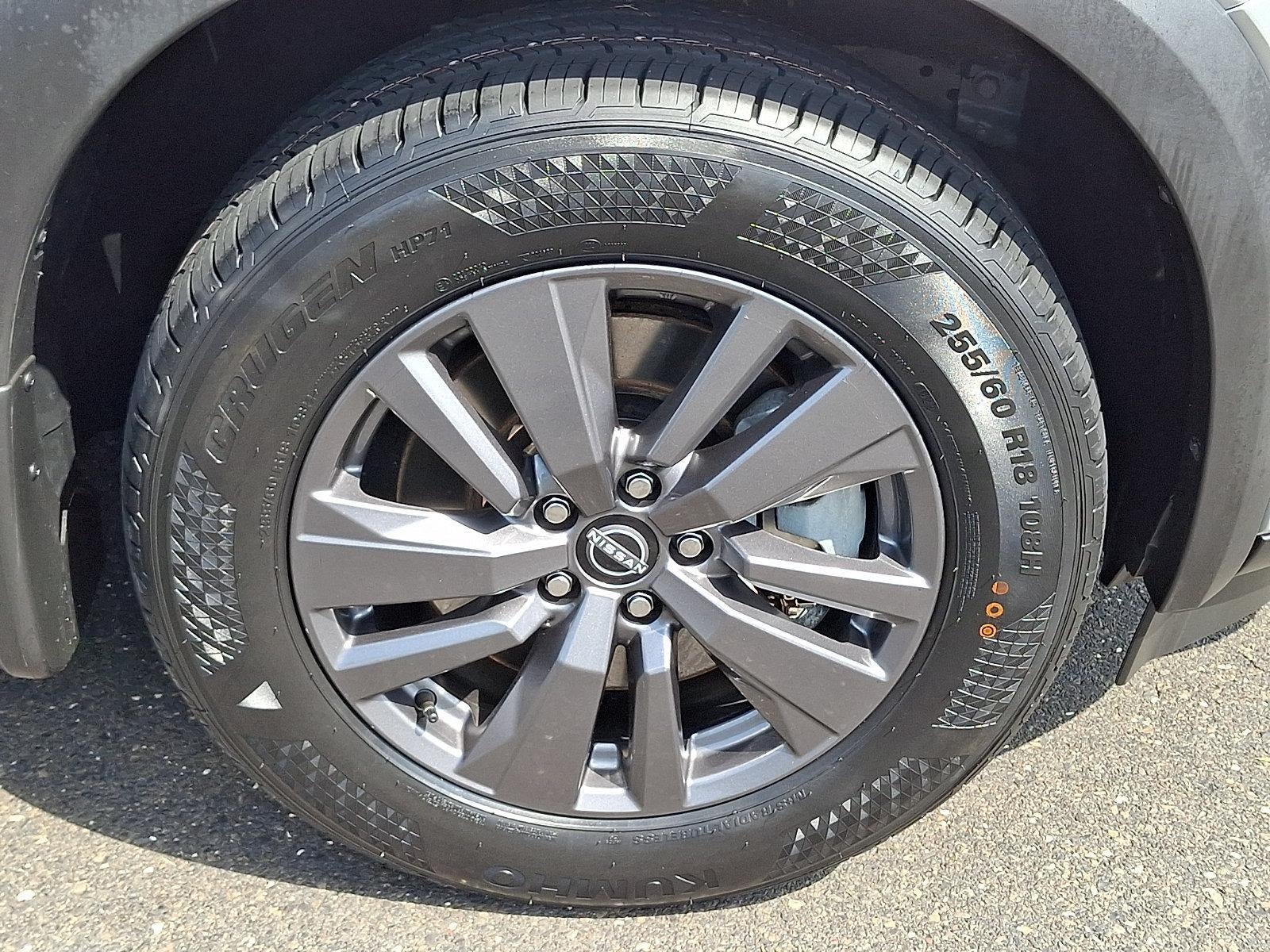2024 Nissan Pathfinder S