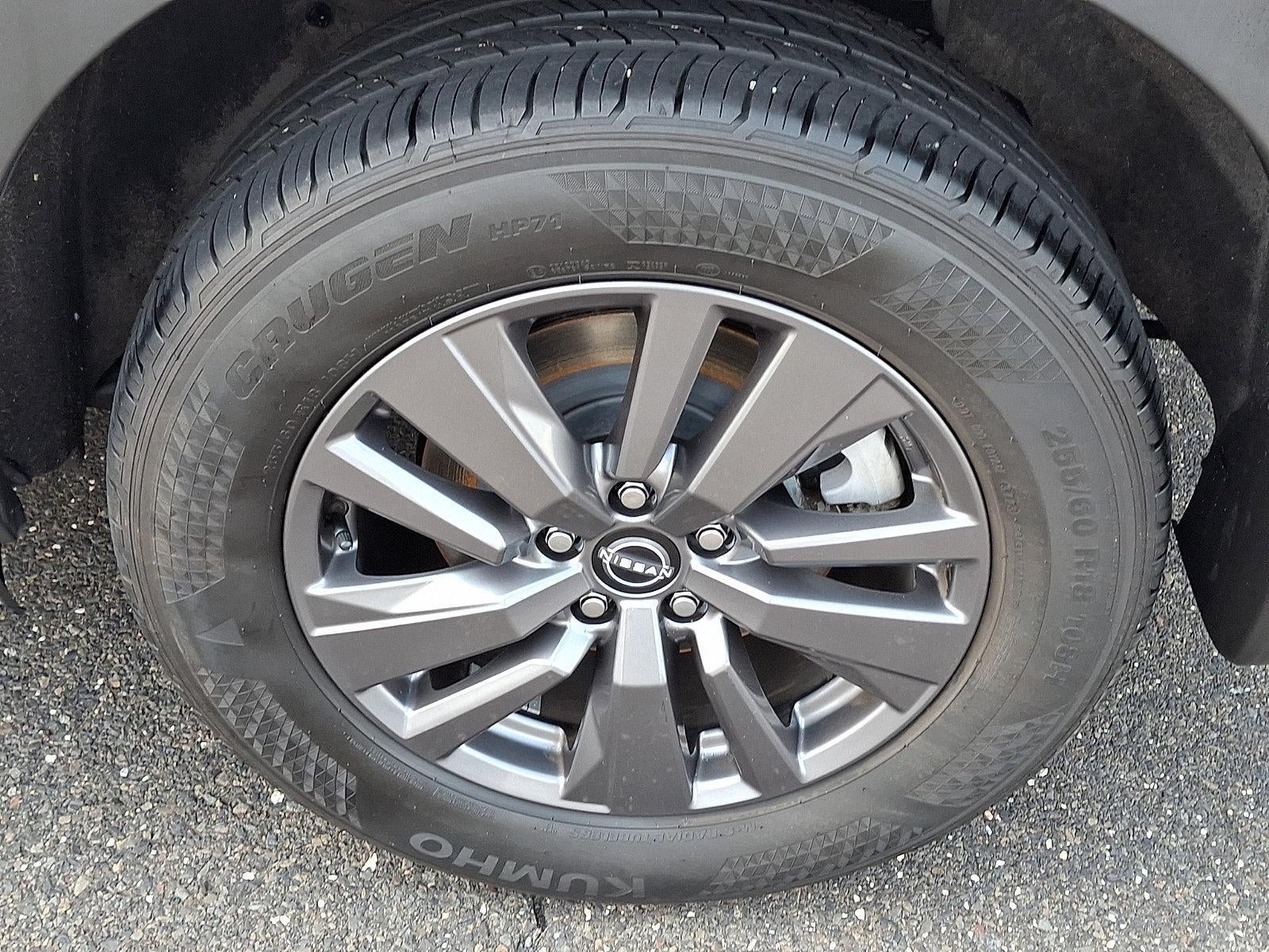 2024 Nissan Pathfinder S