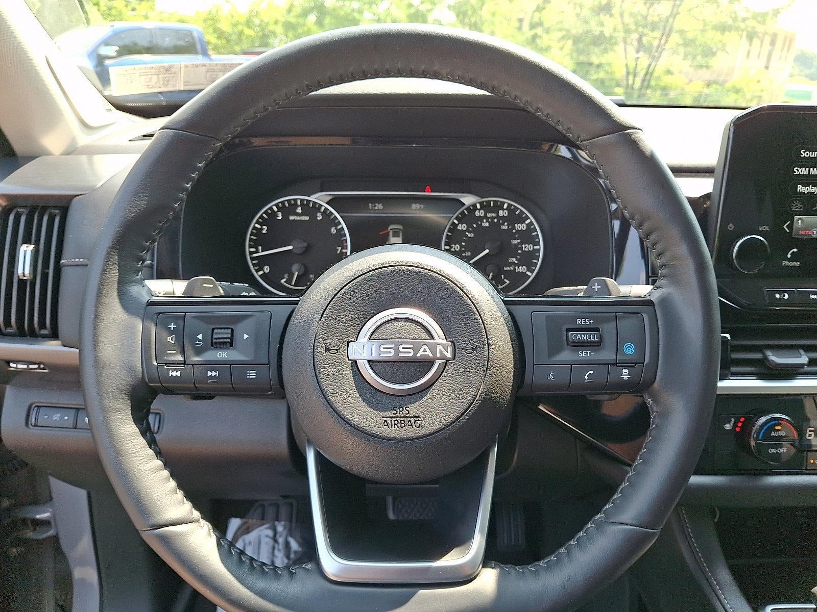 2024 Nissan Pathfinder SL