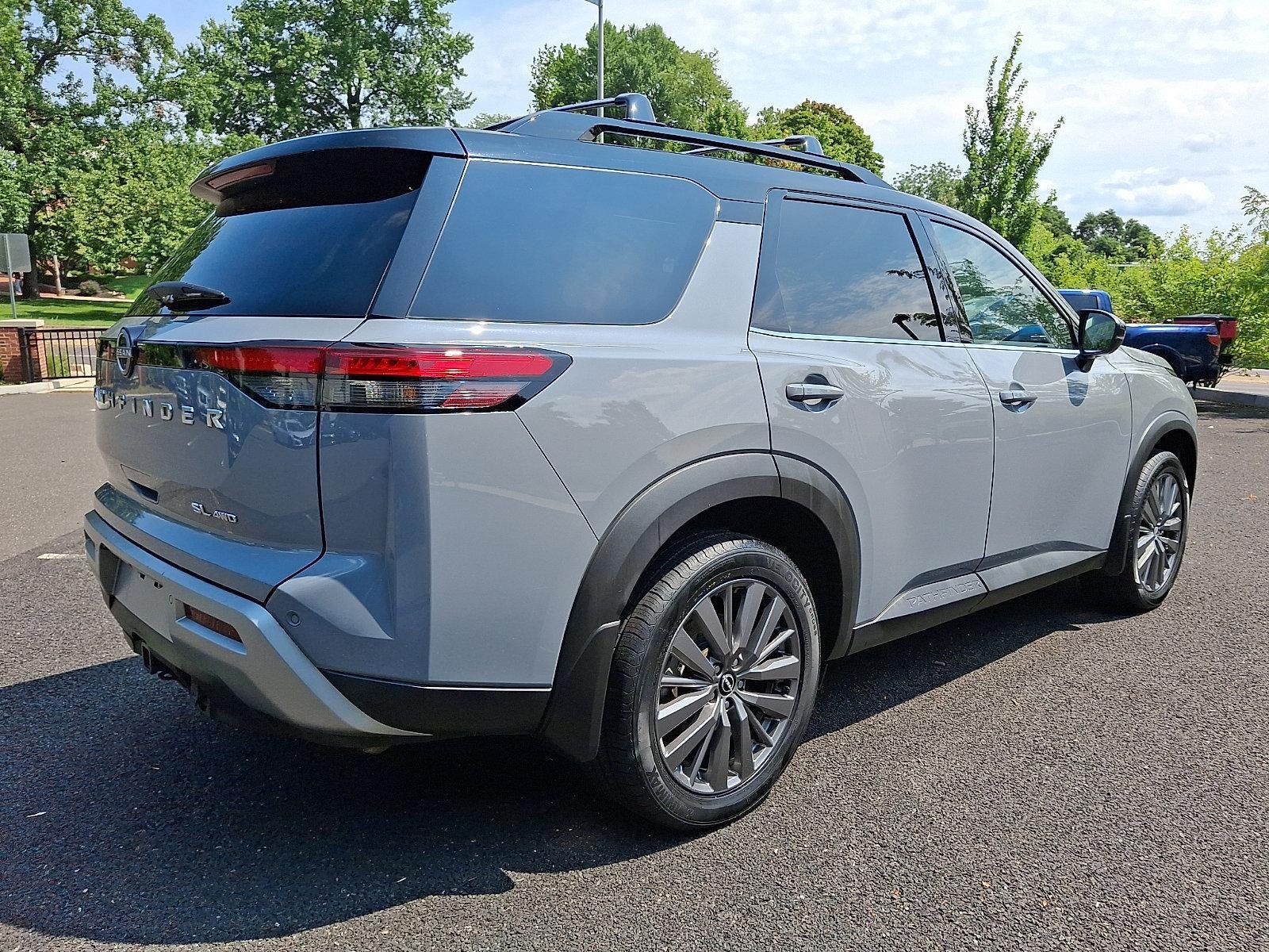 2024 Nissan Pathfinder SL