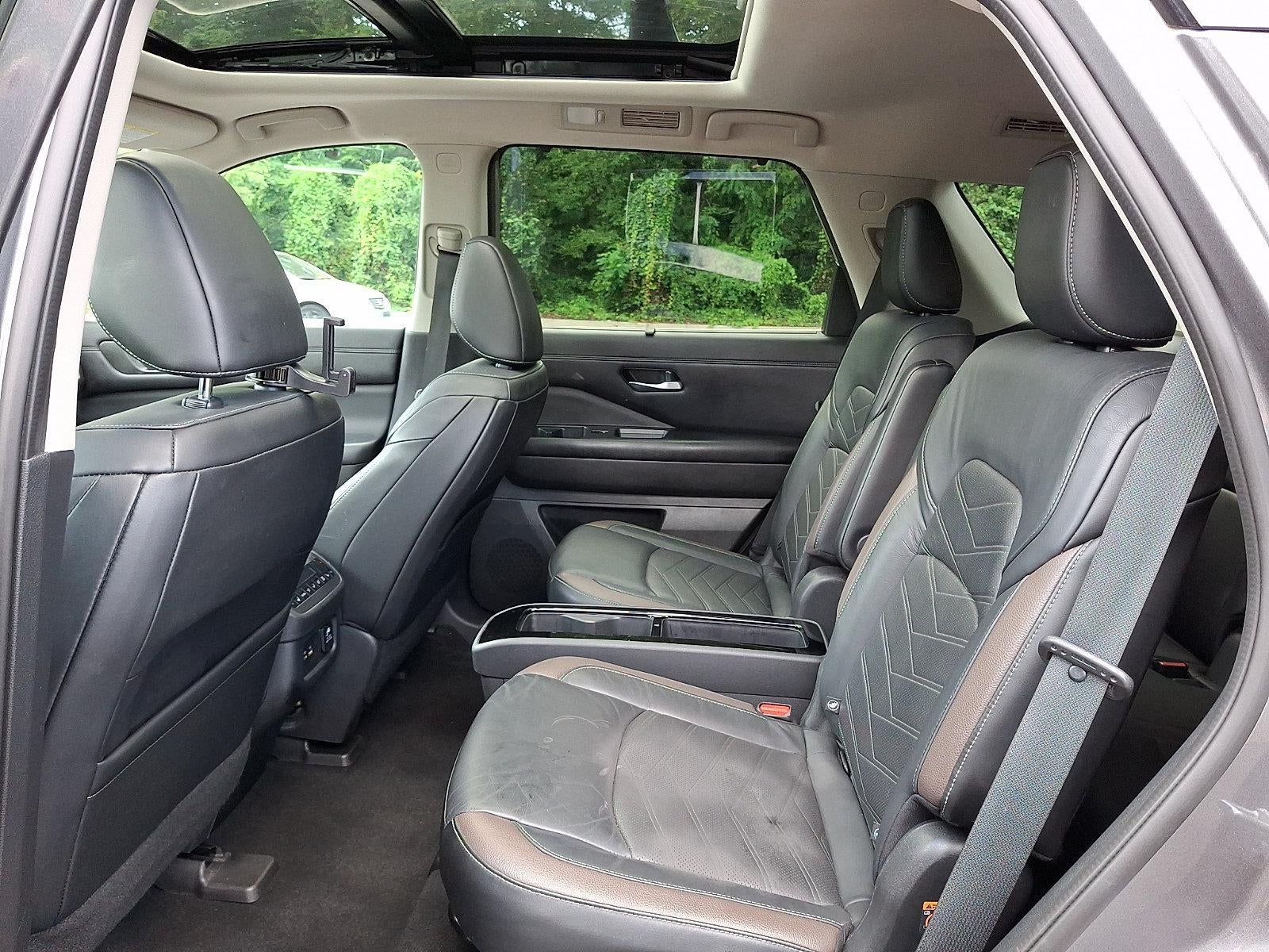 2022 Nissan Pathfinder Platinum 4WD