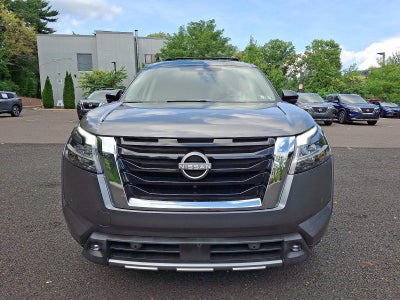 2022 Nissan Pathfinder Platinum 4WD