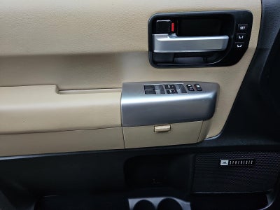 2018 Toyota Sequoia Limited 4WD (SE)