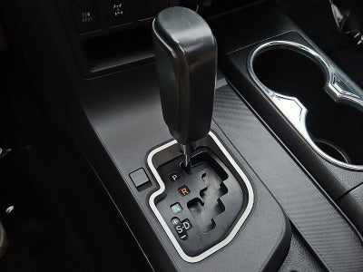 2018 Toyota Sequoia Limited 4WD (SE)