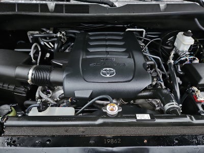 2018 Toyota Sequoia Limited 4WD (SE)