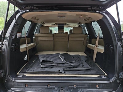 2018 Toyota Sequoia Limited 4WD (SE)
