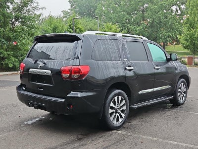 2018 Toyota Sequoia Limited 4WD (SE)