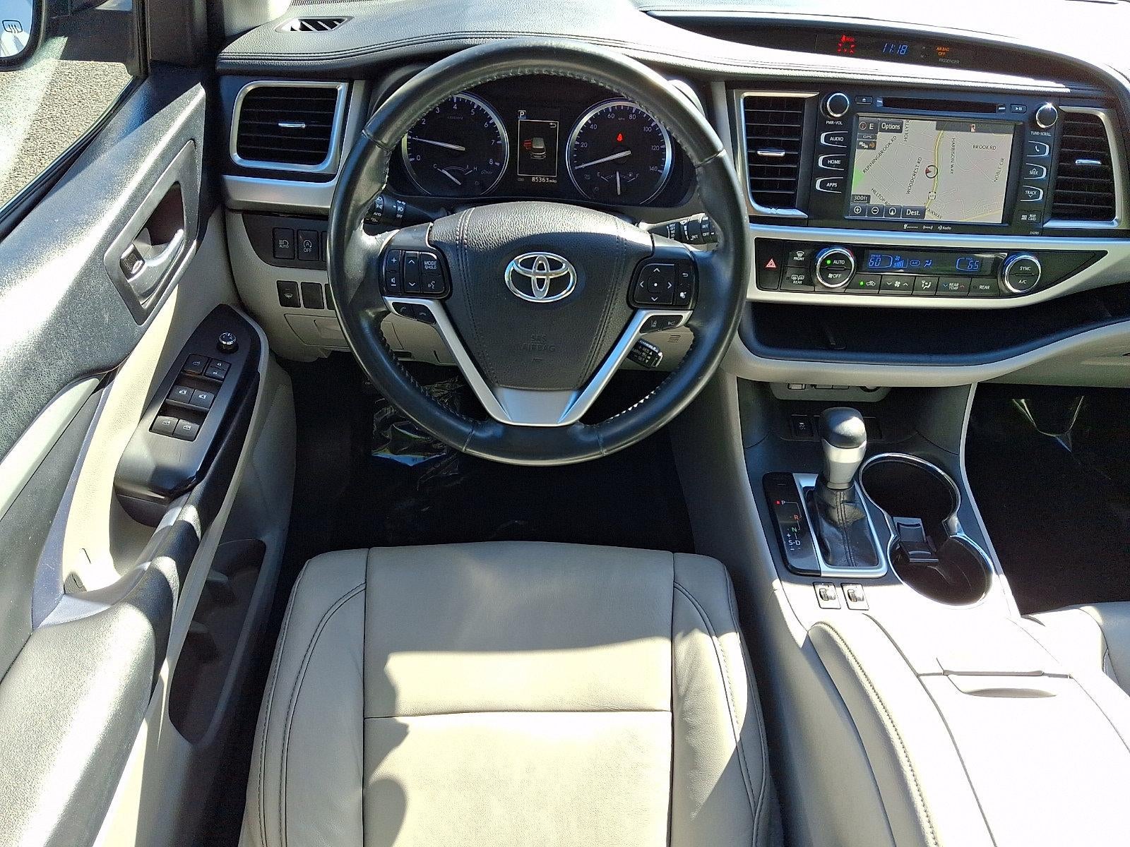 2019 Toyota Highlander XLE V6 FWD (Natl)