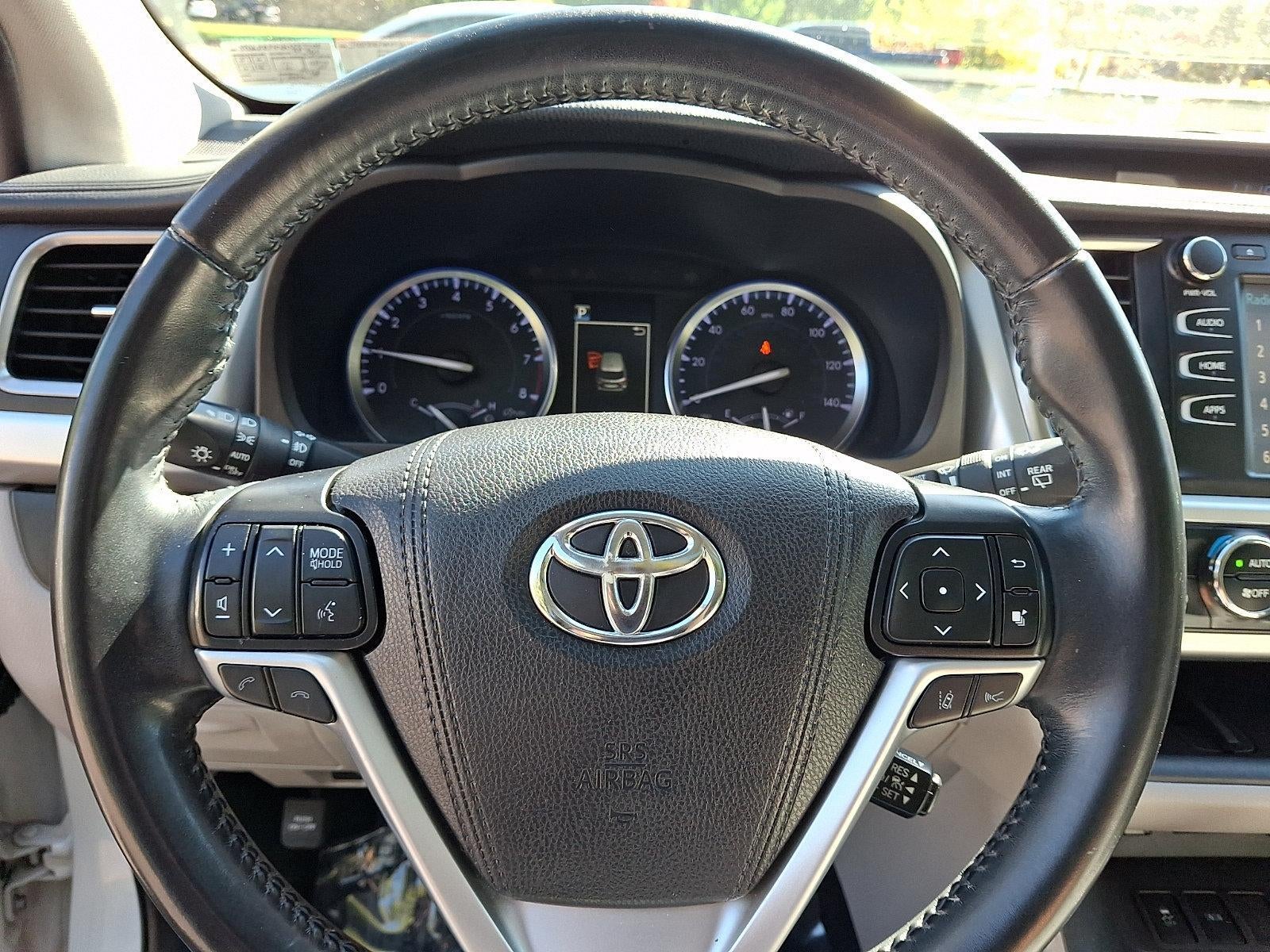 2019 Toyota Highlander XLE V6 FWD (Natl)