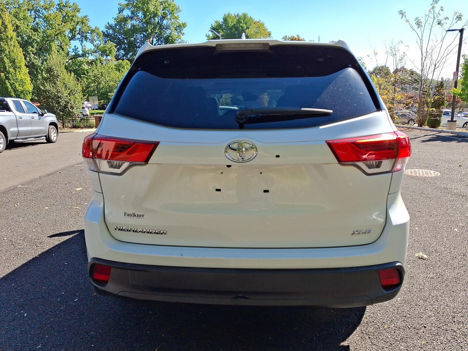 2019 Toyota Highlander XLE V6 FWD (Natl)