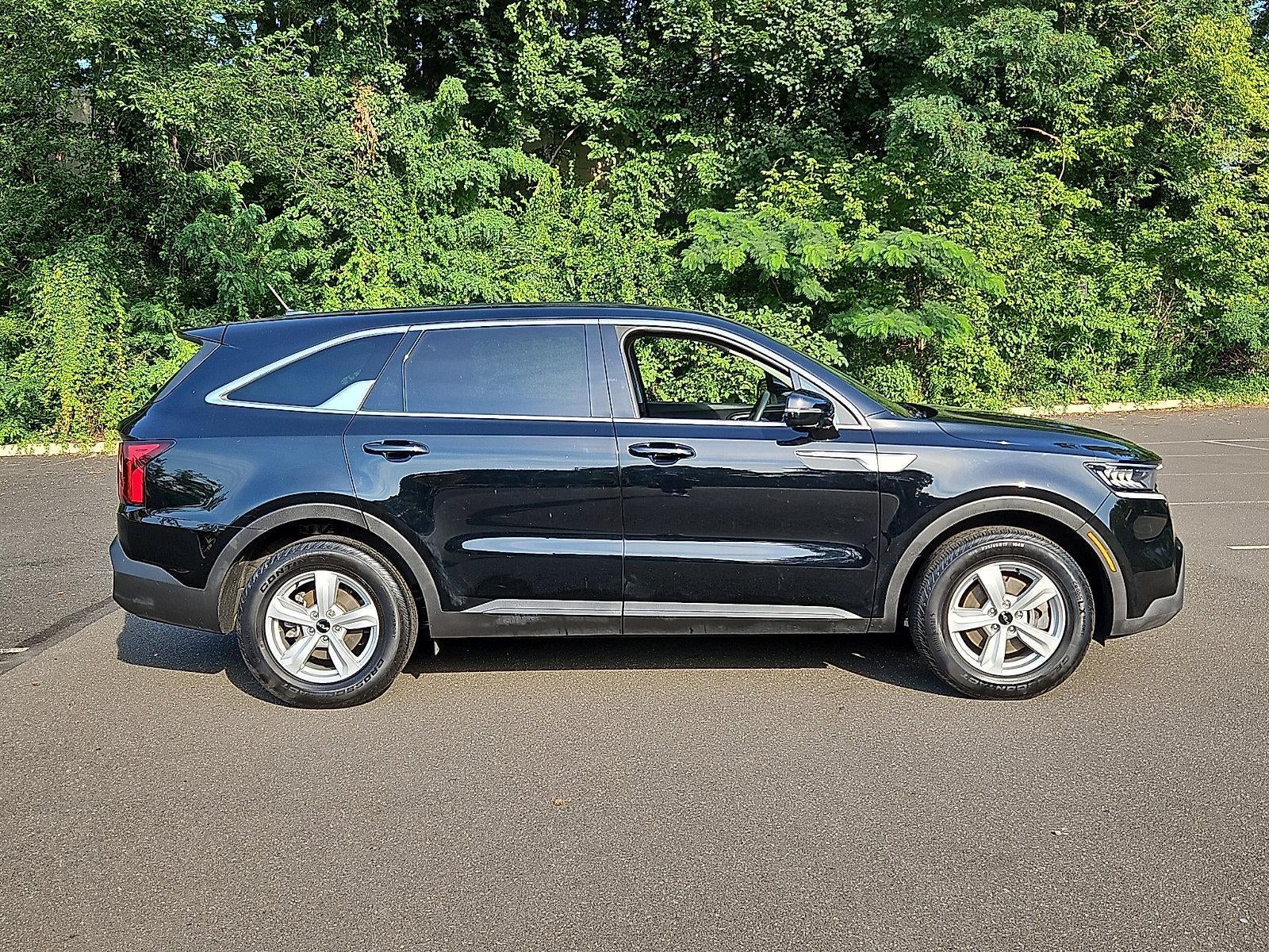 2023 Kia Sorento LX FWD