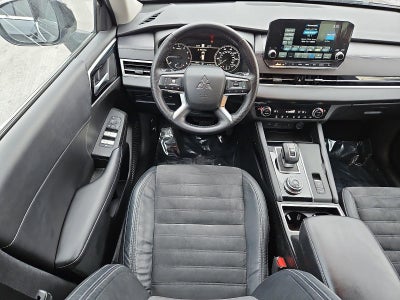 2023 Mitsubishi Outlander SE S-AWC
