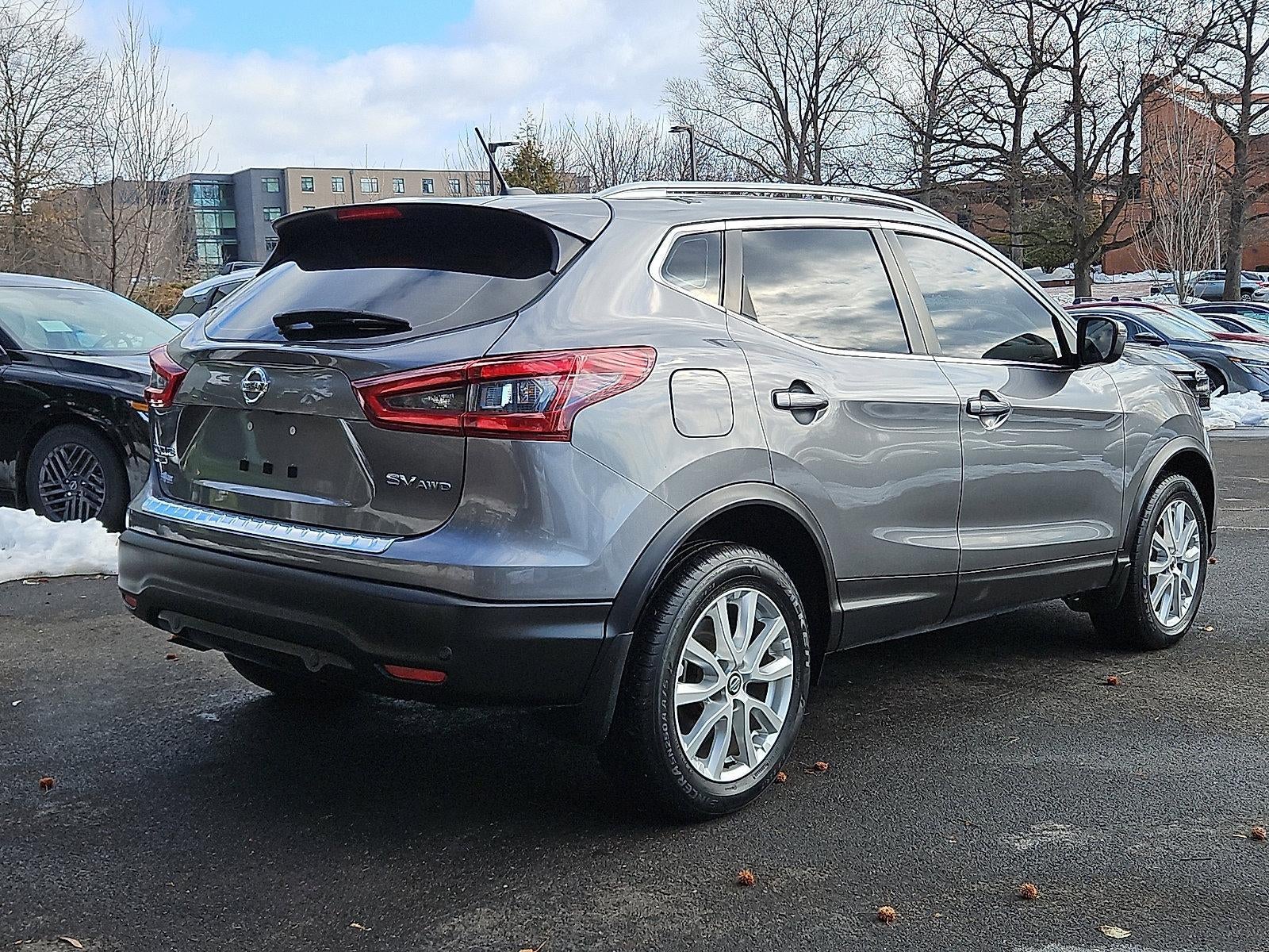 2022 Nissan Rogue Sport SV