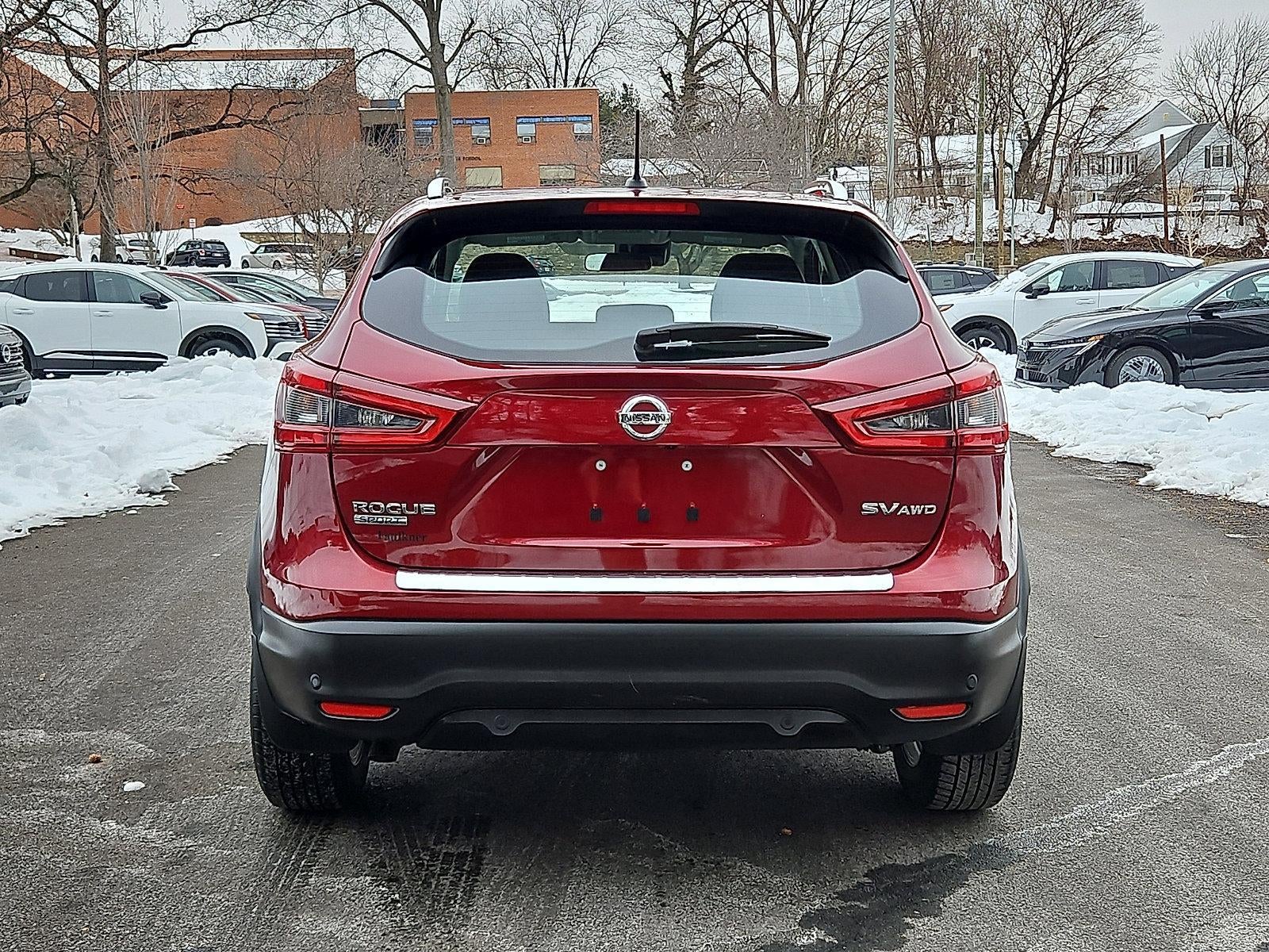 2022 Nissan Rogue Sport SV