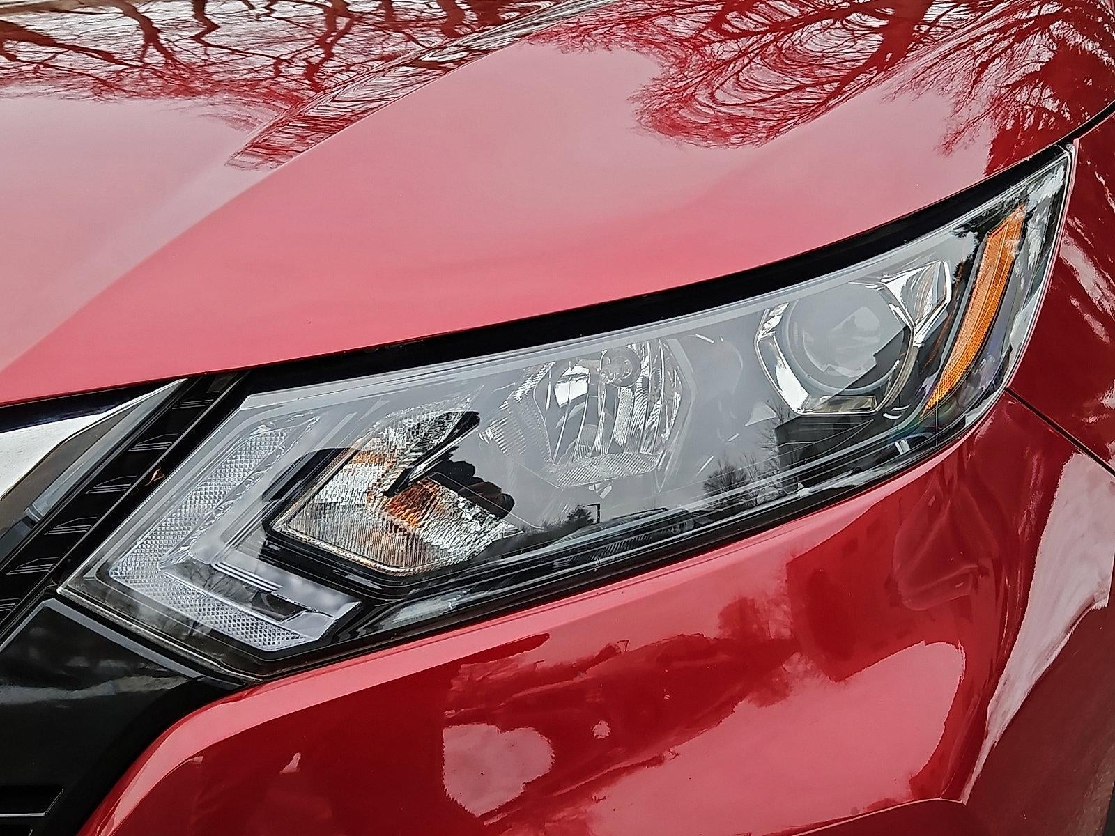 2022 Nissan Rogue Sport SV