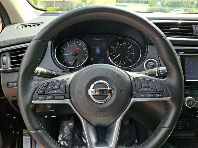 2017 Nissan Rogue Sport SV