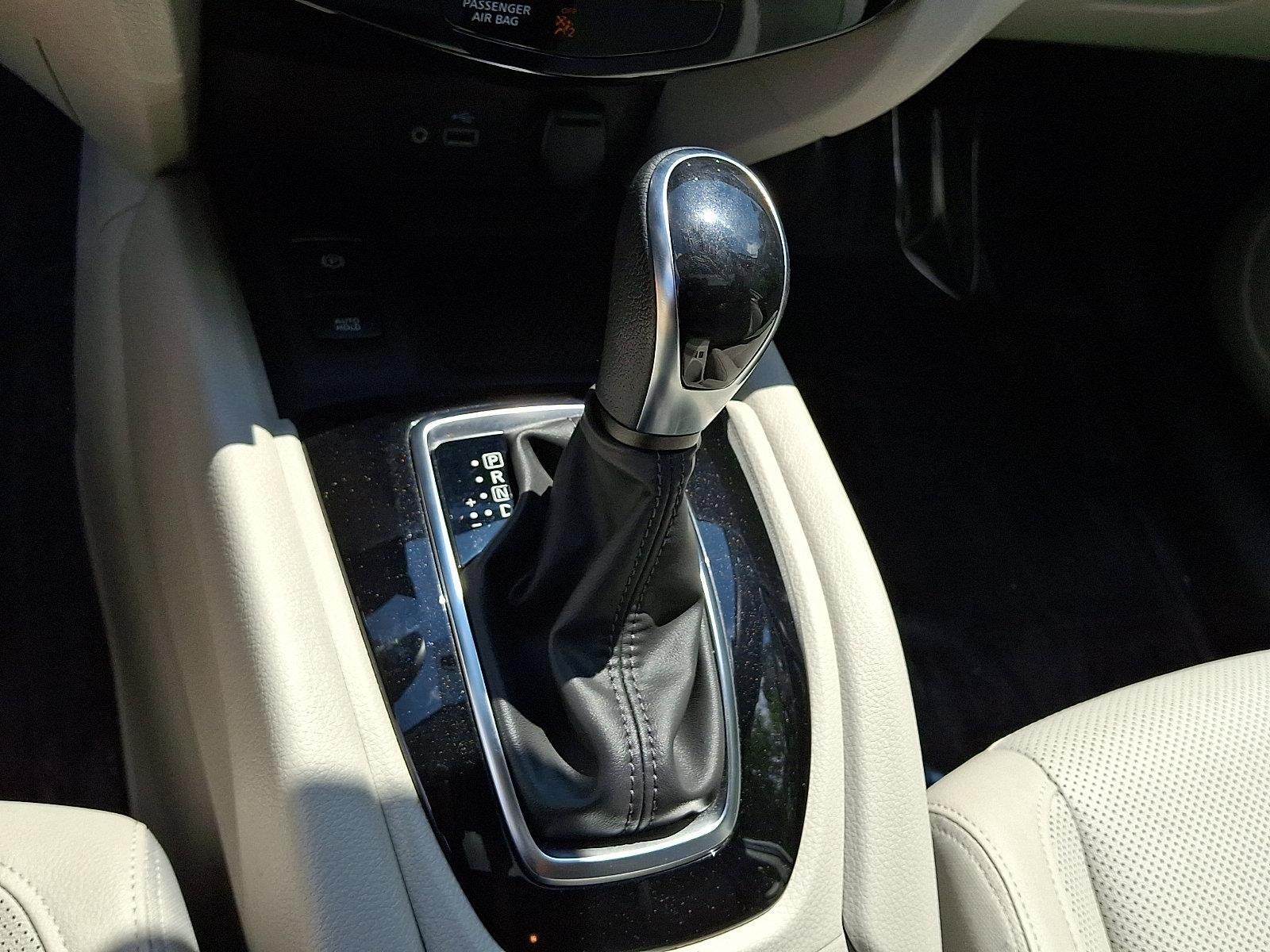 2022 Nissan Rogue Sport SL