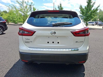 2022 Nissan Rogue Sport SL