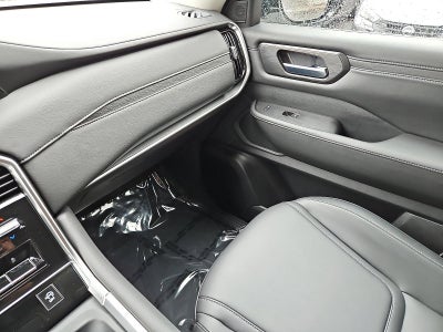 2025 Nissan Armada SV