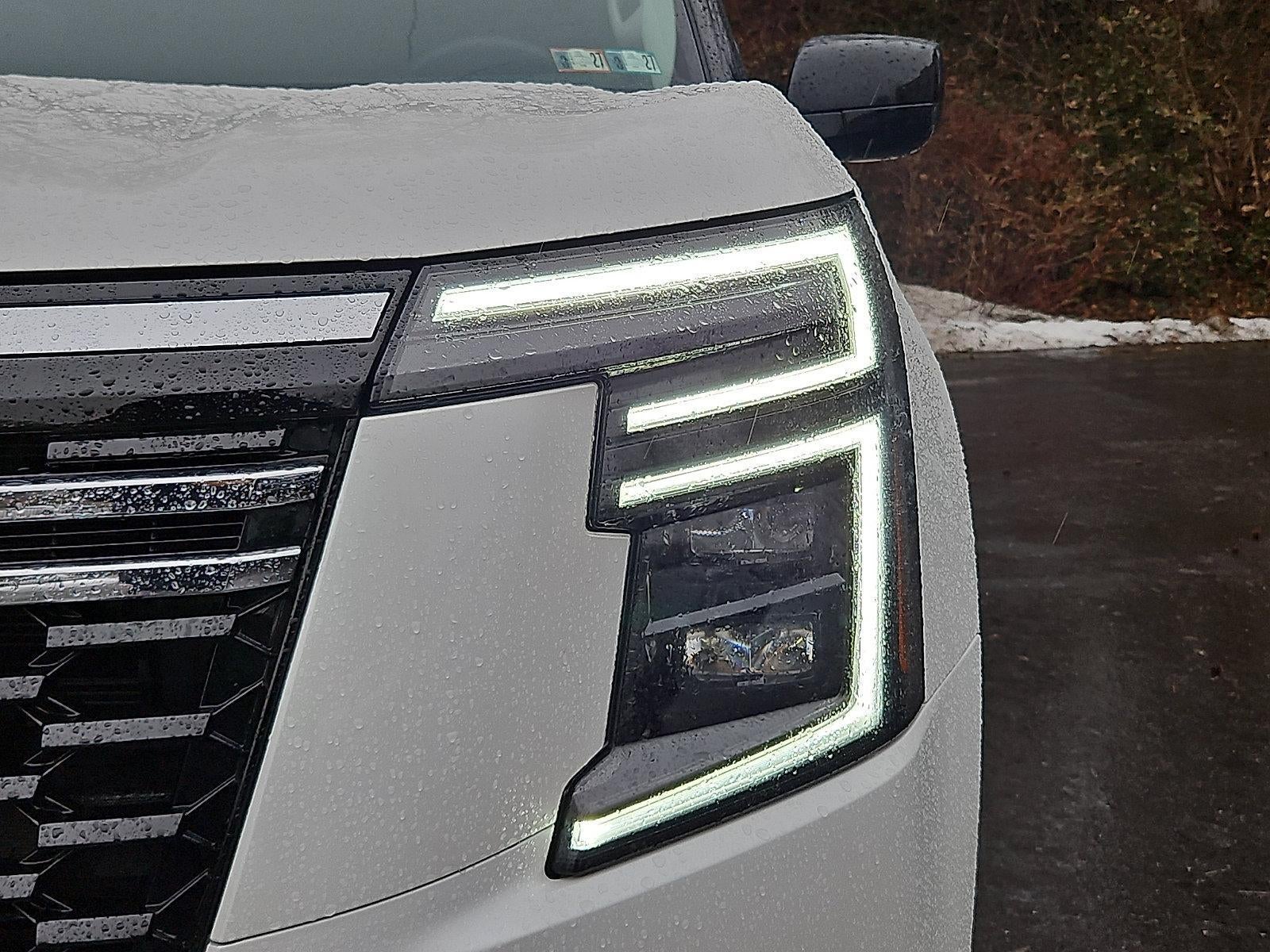 2025 Nissan Armada SV