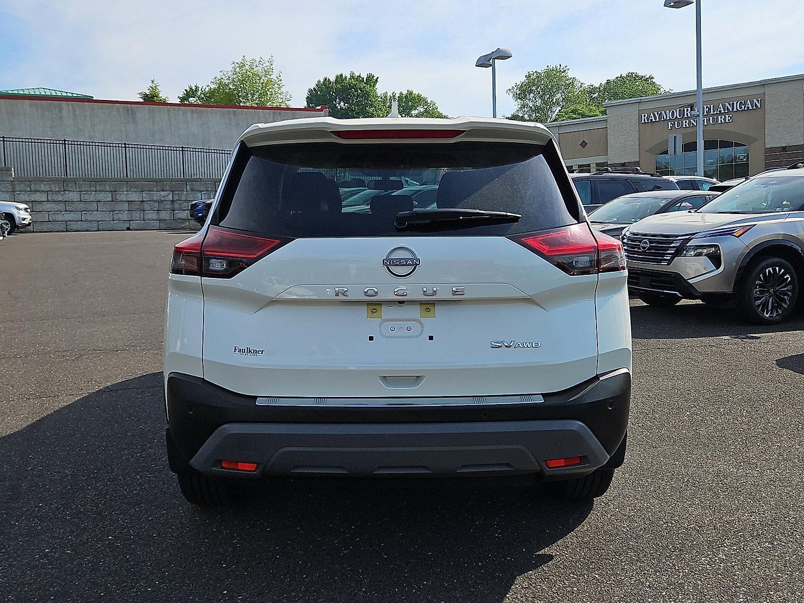 2023 Nissan Rogue SV