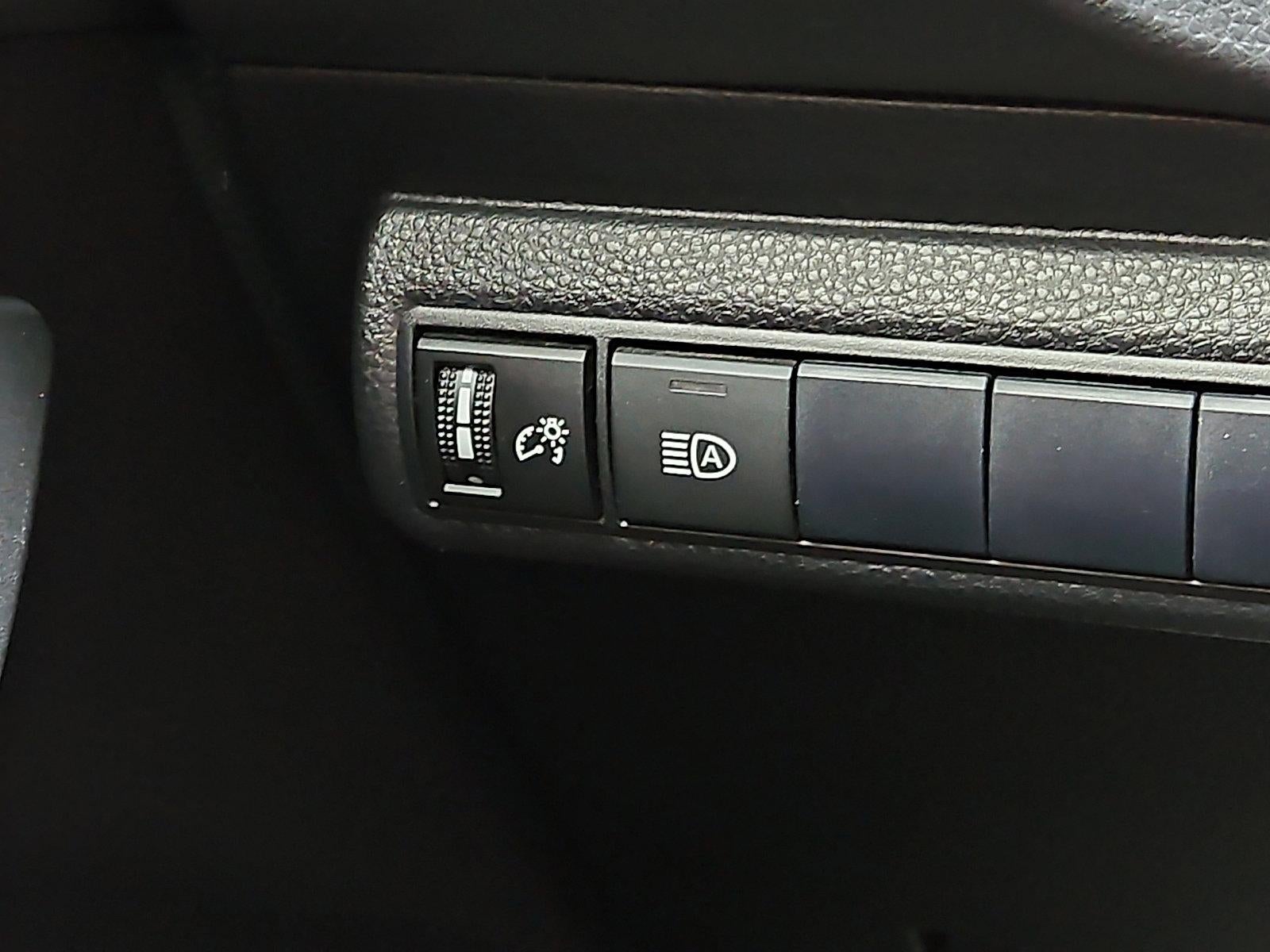 2021 Toyota Corolla Hatchback Nightshade CVT (Natl)