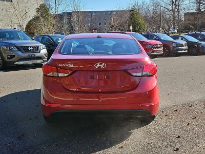 2016 Hyundai ELANTRA 4dr Sdn Auto SE