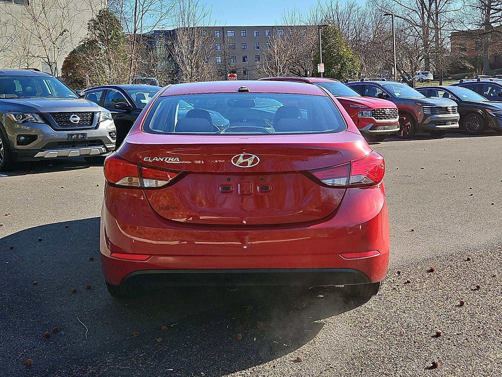 2016 Hyundai ELANTRA 4dr Sdn Auto SE