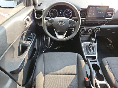 2022 Hyundai VENUE SE IVT
